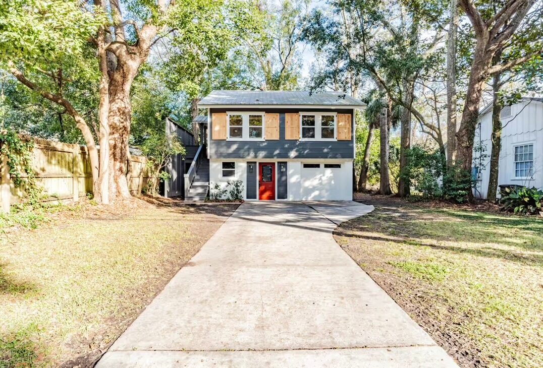 Red Door Loft exterior, Mobile AL