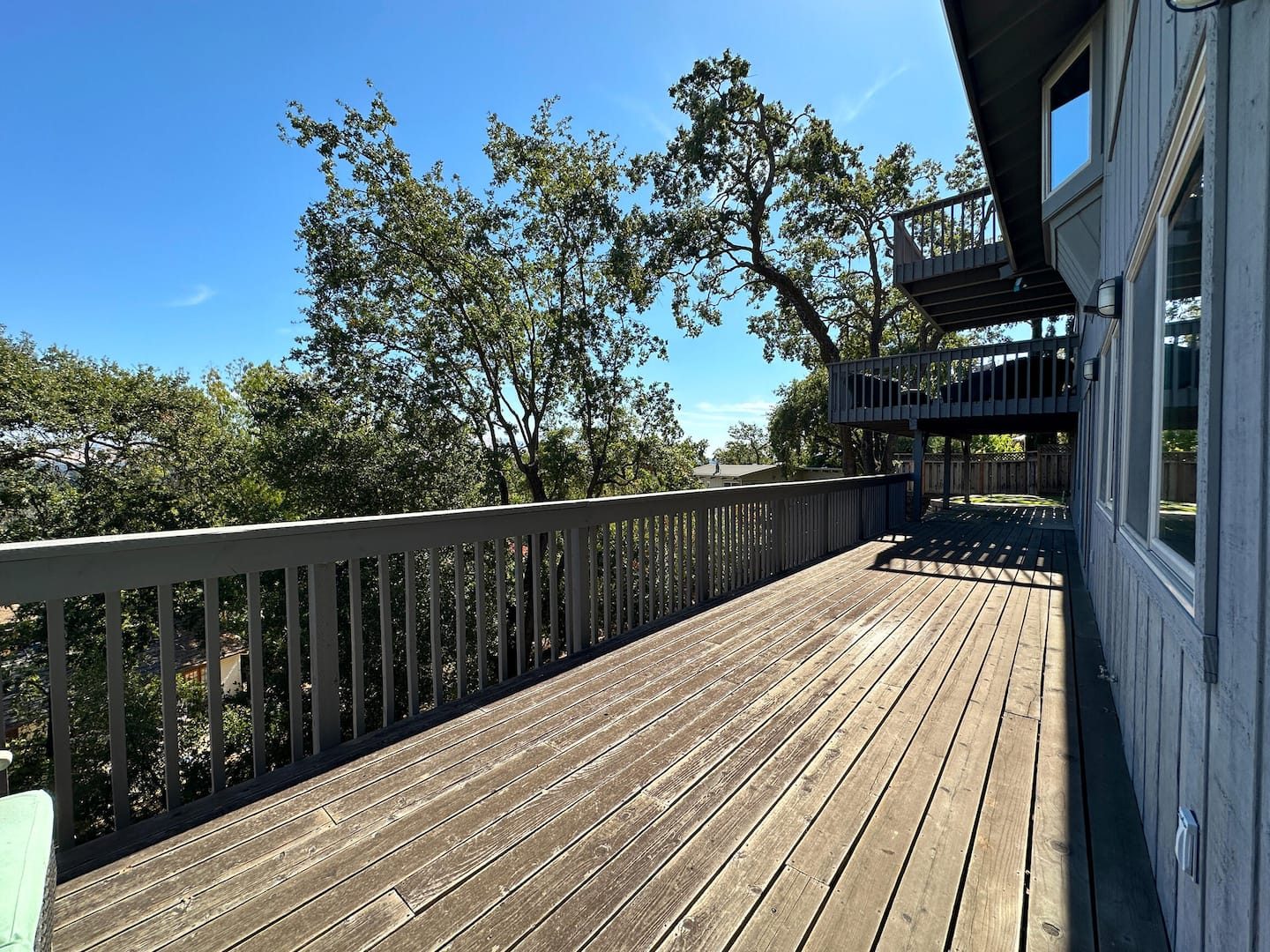 Private deck among the oaks